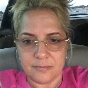 Meet your Posher, Tairi